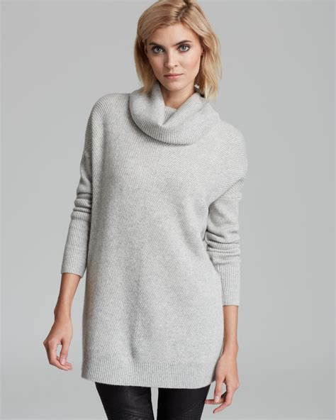 turtleneck sweater in chevron wool 